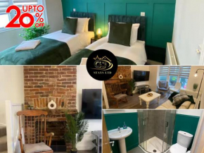2-Bed Apartment with Free WiFi, 2-Minute Walk to Brighton Beach & Pier